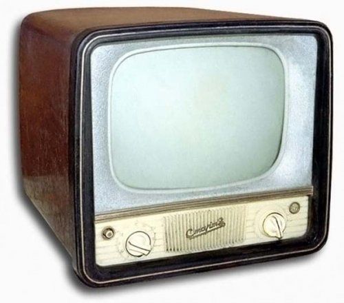 Collection of vintage TV sets (40 photos)