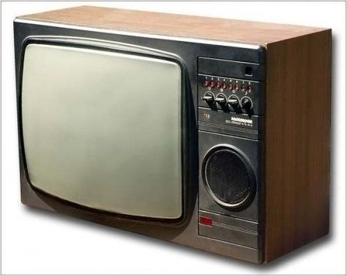 Collection of vintage TV sets (40 photos)