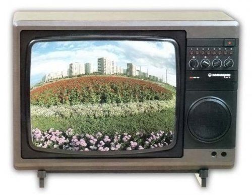 Collection of vintage TV sets (40 photos)