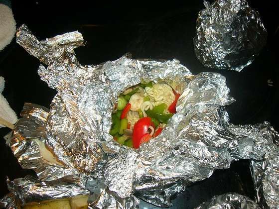 How to prepare food in a car (12 photos)