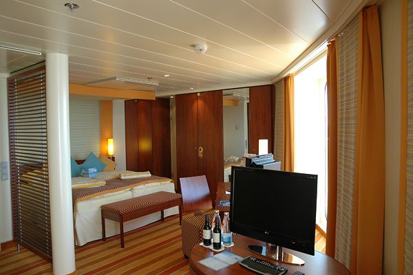 New cruise ship Aida Luna (15 photos)