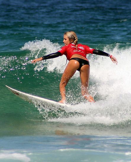 One of the most beautiful surfers in the world - Alana Blanchard (12 photos)