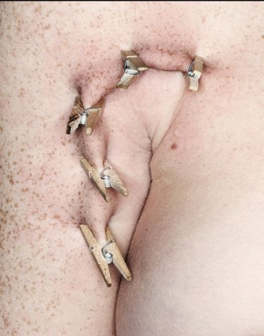 Latin alphabet with clothespins (26 photos)