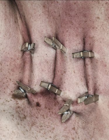 Latin alphabet with clothespins (26 photos)