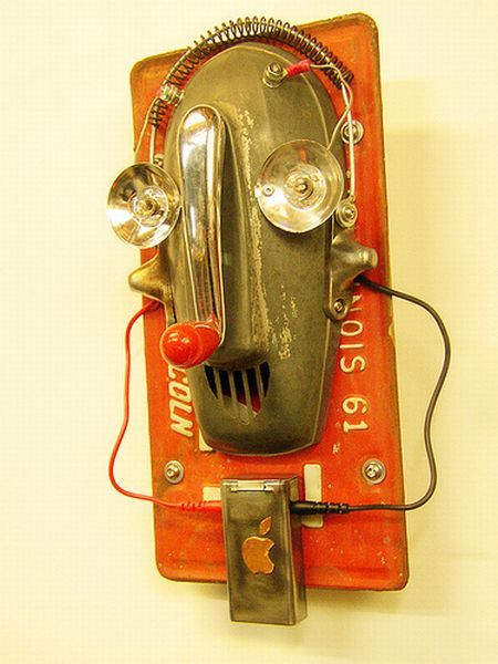 Splendid homemade robots (14 photos)