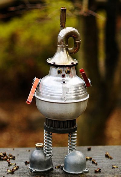 Splendid homemade robots (14 photos)