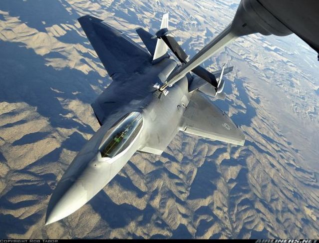 Great pictures of planes (21 photos)