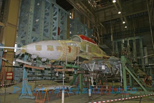 MiG-29 construction (19 photos)
