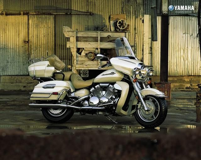 "Yamaha" motorbikes (42 photos)