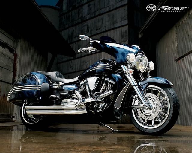 "Yamaha" motorbikes (42 photos)