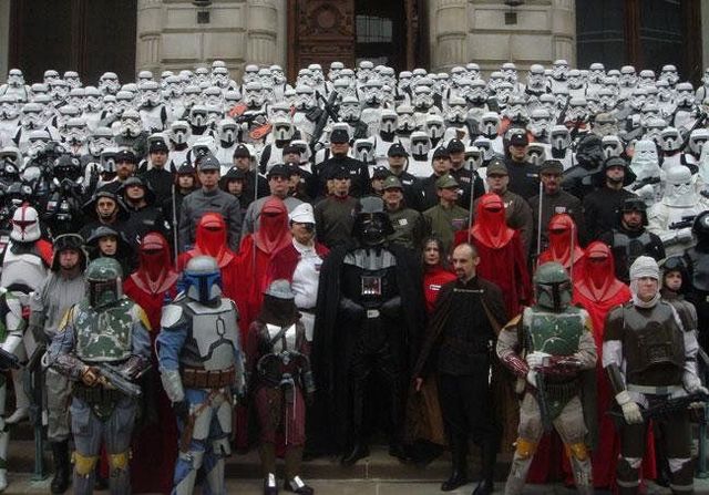 I love Star Wars. And you? ;) (65 photos)