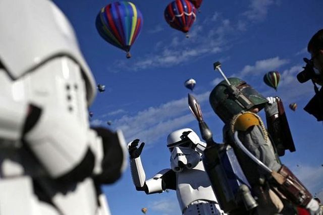 I love Star Wars. And you? ;) (65 photos)
