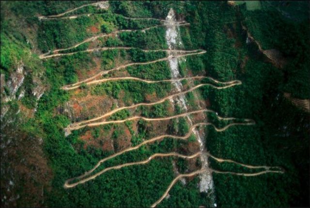 Beautiful pictures made from above (40 photos)