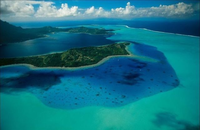 Beautiful pictures made from above (40 photos)