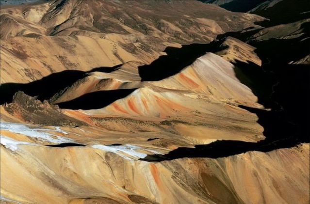 Beautiful pictures made from above (40 photos)