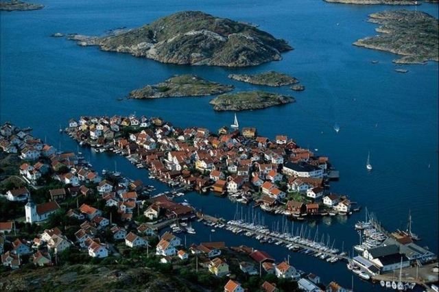 Beautiful pictures made from above (40 photos)