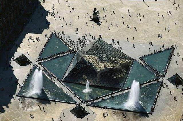 Beautiful pictures made from above (40 photos)