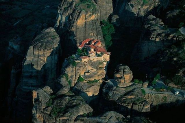 Beautiful pictures made from above (40 photos)