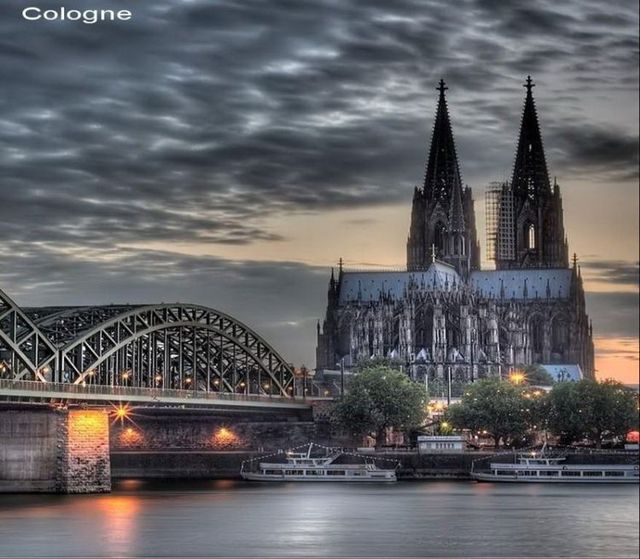 Cities of the world. Beautiful pictures (19 photos)
