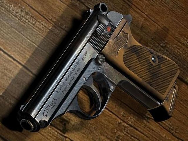 3D gun models (17 photos)