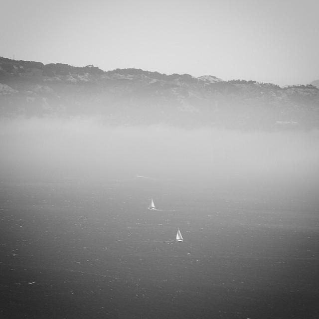 Beautiful selection of monochrome photos (37 photos)