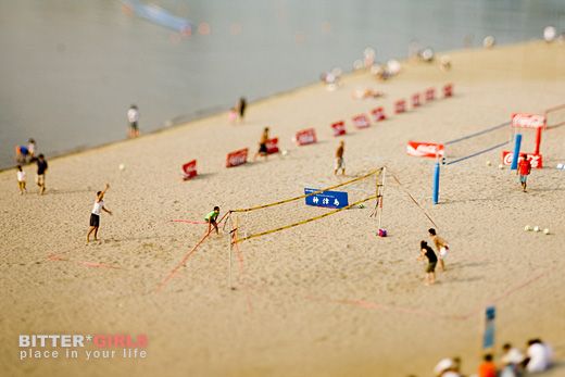 World of little people. Great pictures done with a tilt-shift technique (60 photos)