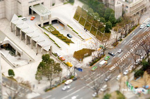 World of little people. Great pictures done with a tilt-shift technique (60 photos)