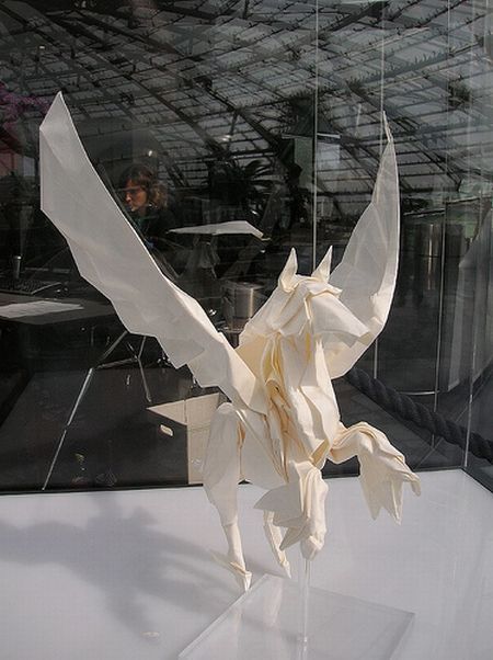 Great stuff made from paper (51 photos)