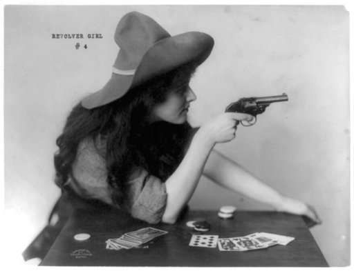 Beautiful girls from the past (53 photos)