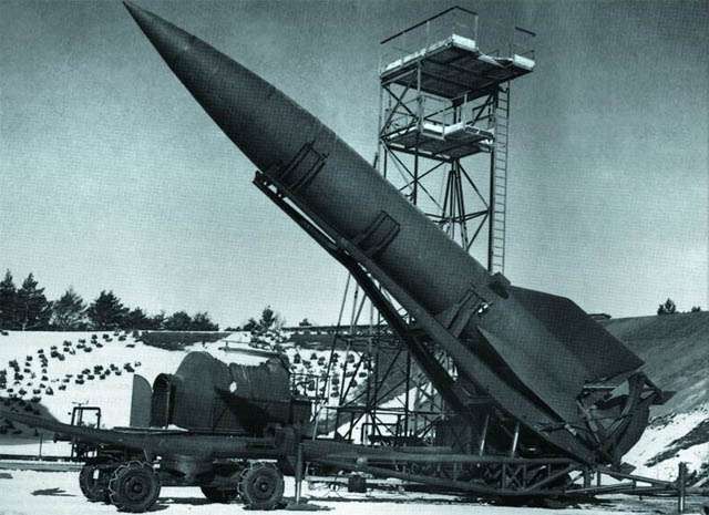 Secret weapon development in Nazi Germany (40 photos)