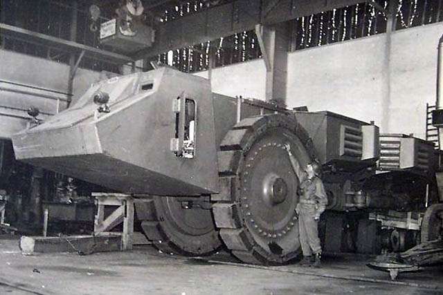 Secret weapon development in Nazi Germany (40 photos)