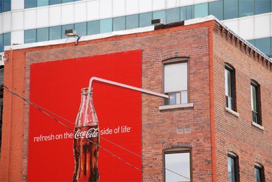Collection of cool Coca-Cola ads (17 photos)