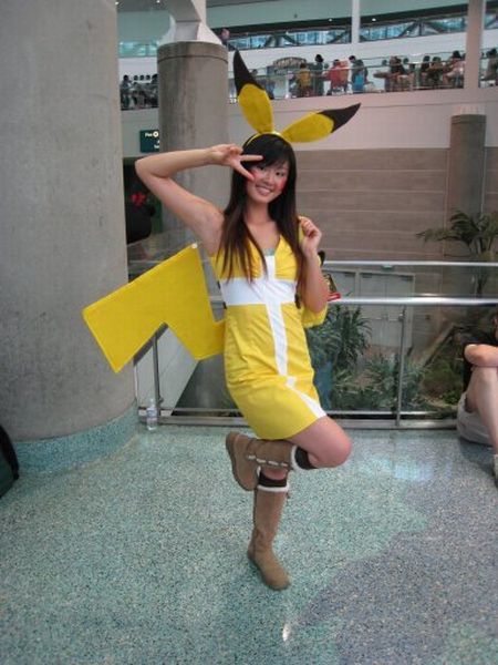 Pikachu girls (20 photos)