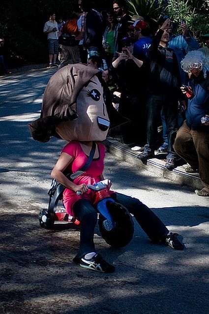 Most funny and unusual race (35 photos)
