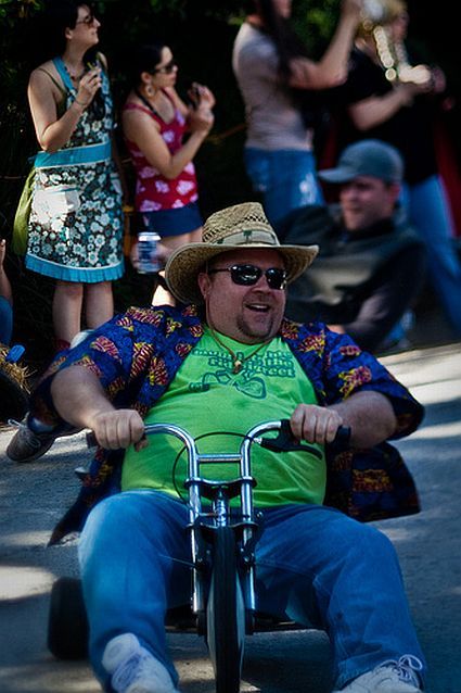 Most funny and unusual race (35 photos)