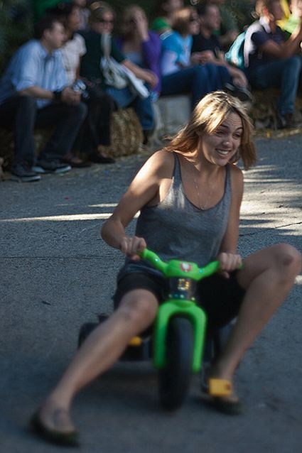 Most funny and unusual race (35 photos)
