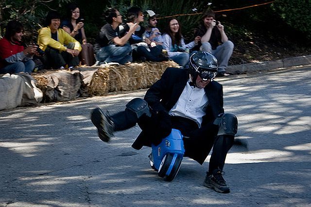 Most funny and unusual race (35 photos)
