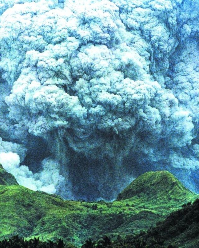 Pinatubo volcano eruption (9 pics)