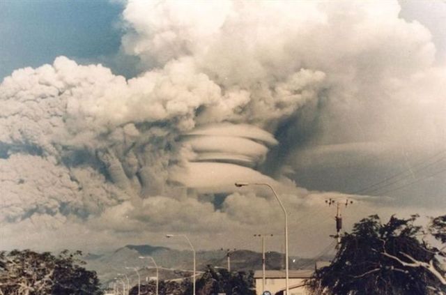Pinatubo volcano eruption (9 pics)