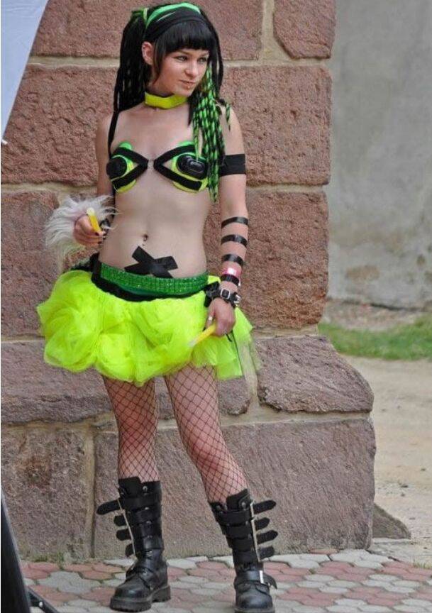 20 Hilarious Goth Fails (20 pics)