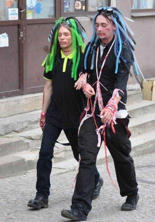 20 Hilarious Goth Fails (20 pics)
