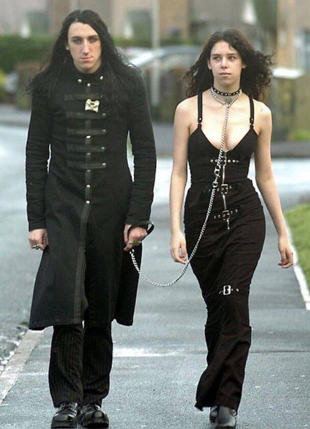 20 Hilarious Goth Fails (20 pics)