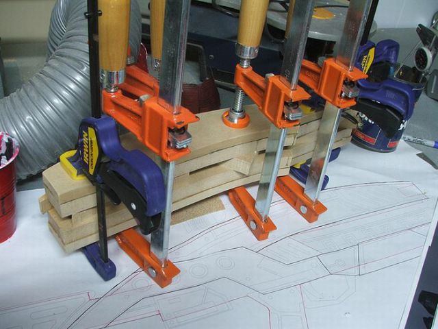 Awesome Mass Effect Rifle Replica (61 pics) Awesome Mass Effect Rifle Replica (61 pics)