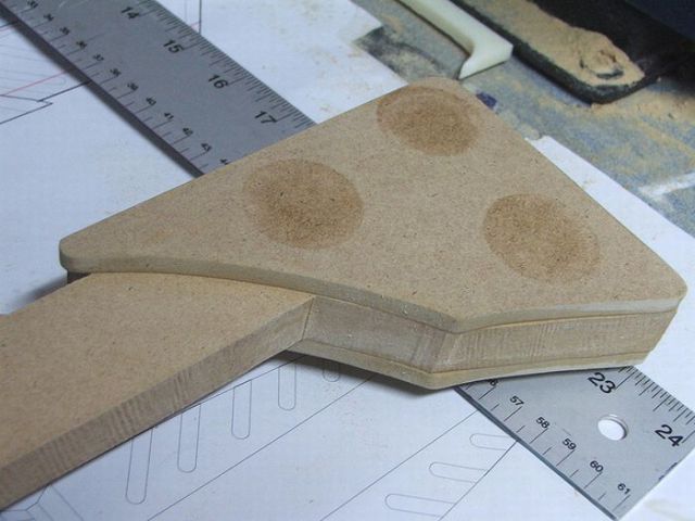 Awesome Mass Effect Rifle Replica (61 pics) Awesome Mass Effect Rifle Replica (61 pics)