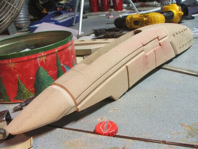 Awesome Mass Effect Rifle Replica (61 pics) Awesome Mass Effect Rifle Replica (61 pics)