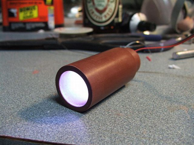 Awesome Mass Effect Rifle Replica (61 pics) Awesome Mass Effect Rifle Replica (61 pics)