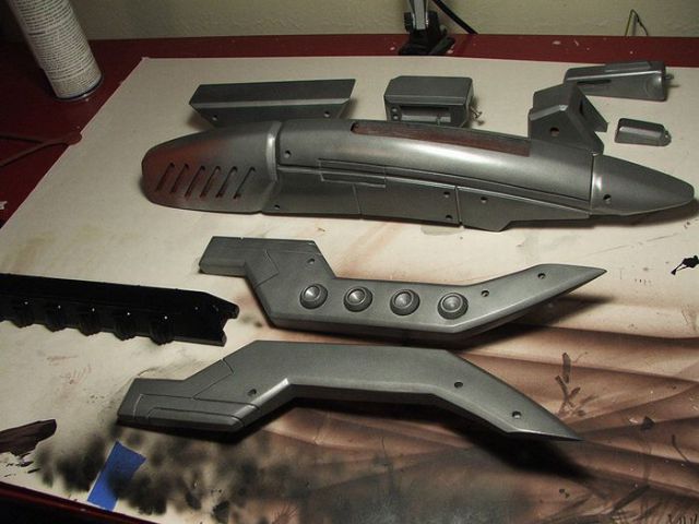 Awesome Mass Effect Rifle Replica (61 pics) Awesome Mass Effect Rifle Replica (61 pics)