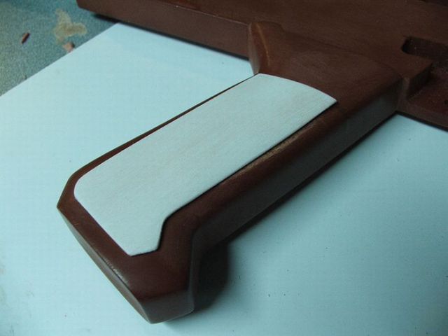 Awesome Mass Effect Rifle Replica (61 pics) Awesome Mass Effect Rifle Replica (61 pics)