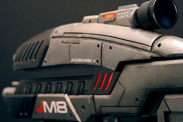 Awesome Mass Effect Rifle Replica (61 pics) Awesome Mass Effect Rifle Replica (61 pics)
