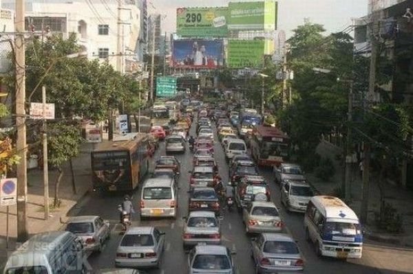 Insane Traffic Jams (56 pics)